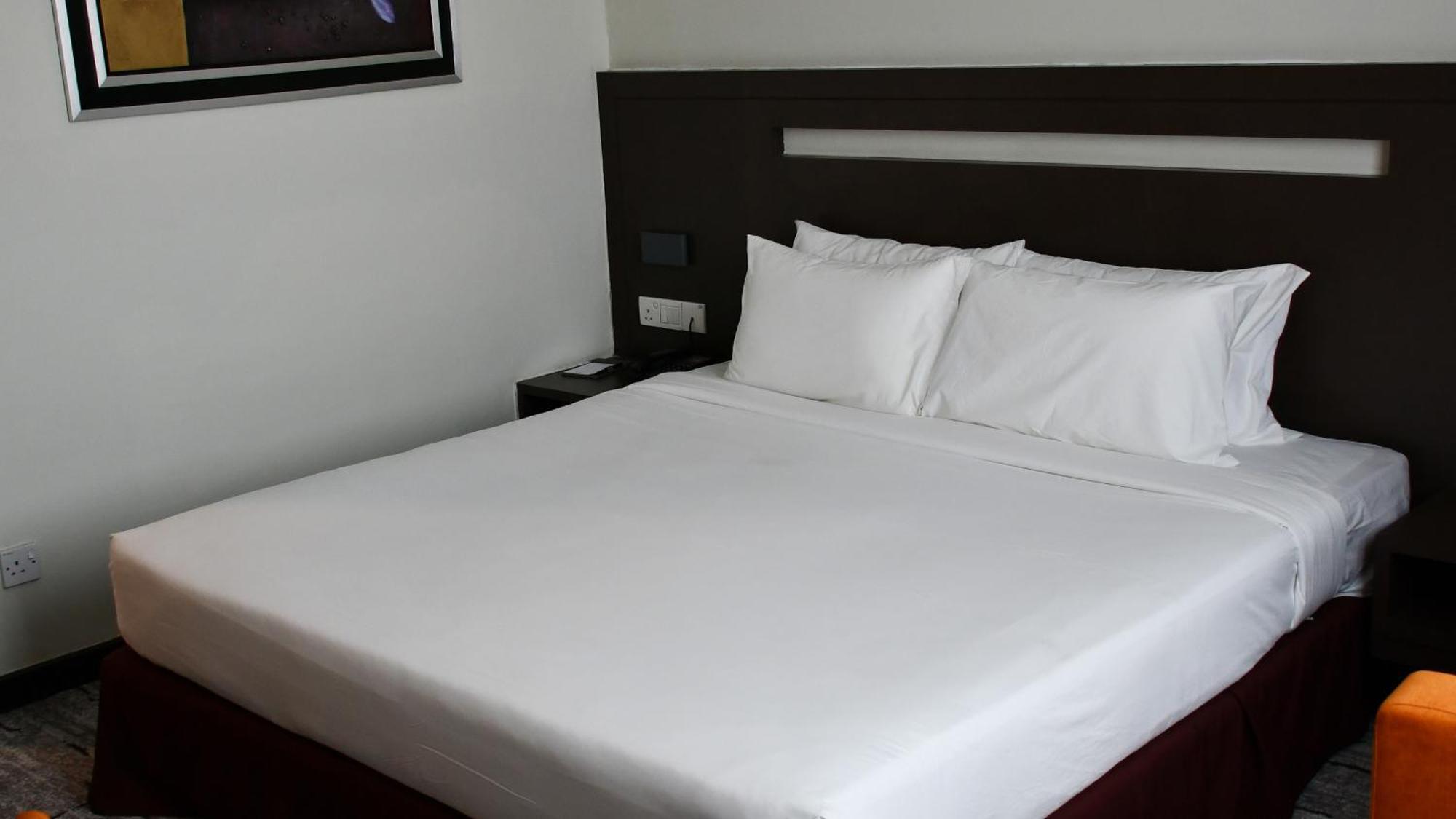 Premiere Hotel - Complimentary Shuttle To Klang Wholesale Market Zewnętrze zdjęcie